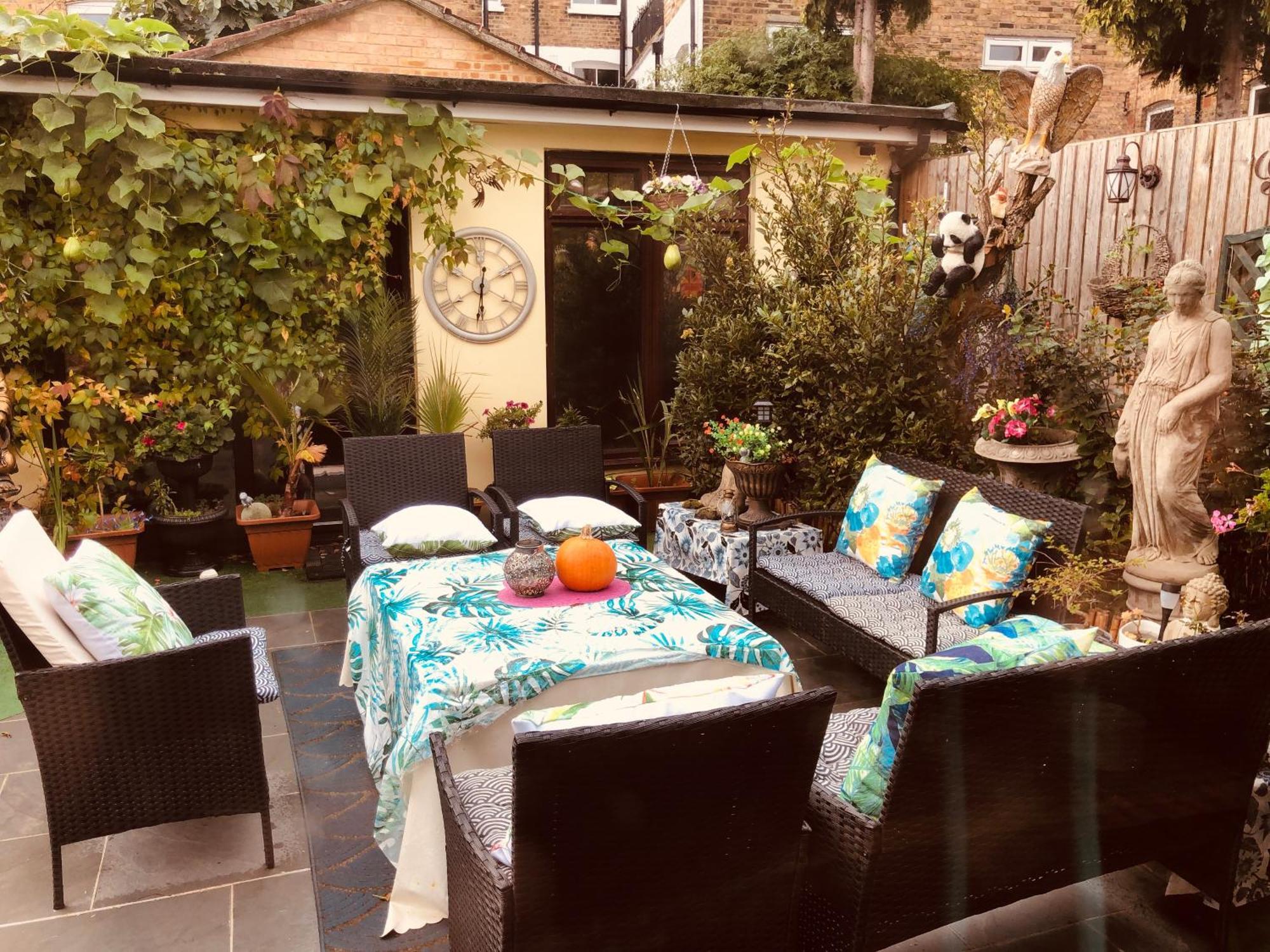 Cheerful 4 Bedroom House With Garden Free Parking London Exterior photo